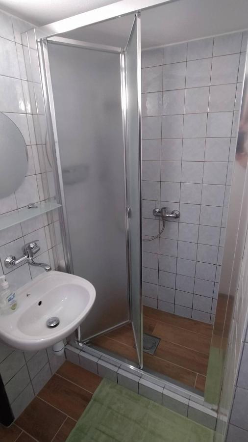 Cyklo Ubytovani A Vinny Sklep Zadovice Extérieur photo